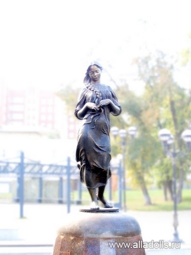 Челябинск _ Скульптура в парке имени Пушкина
