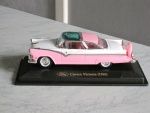 Ford Crown Victoria (1955) pink