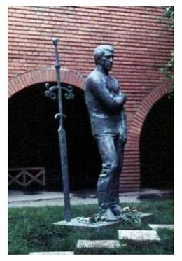 Памятник Высоцкому _ Москва, у Театра на Таганке