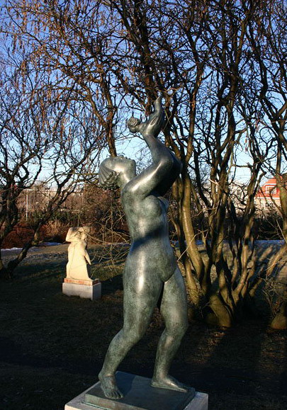 Сад музея Asmundur Sveinsson