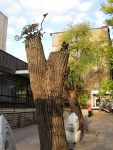 Композиция «Застывшая природа, или Памятник дереву» _ фрагмент
