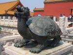 Пекин _Статуя черепахи в Запретном городе — одна из самых знаменитых черепах Китая
