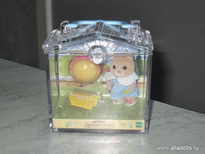 Малыш-медвежонок_девочка со шляпкой и сумкой