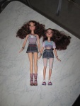 Врослая кукла Челси и подросток (Челси или ее сестра).