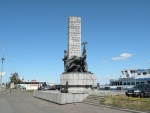 Киев _ Памятник "Морякам Днепровской флотилии"