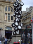 Париж, Франция _ Композиция с часами