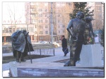 Новосибирск _ Скульптурная композиция на Холодильной улице