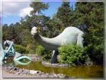Вот такие динозавры водятся в Новосибирском зоопарке