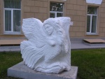 Новосибирск _ Скульптура В Первомайском сквере