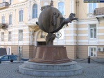 Одесса _  Памятник Апельсину