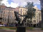 Санкт-Петербург. Скульптура "Счастливое детство"
