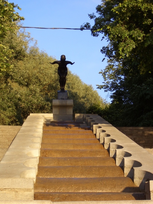 Москва_ Нескучный сад_ Скульптура