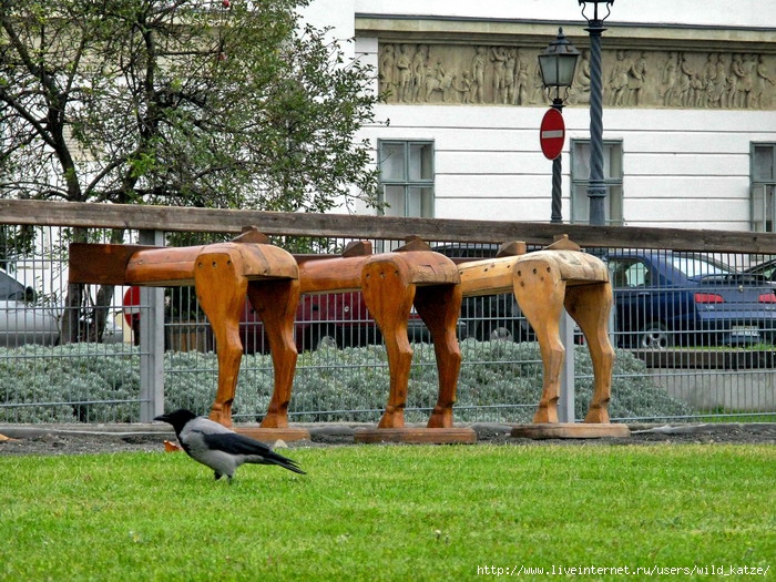 Будапешт _ Необычные скамейки