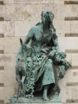 Будапешт. Скульптуры фонтана Матиаша. Илонка Прекрасная