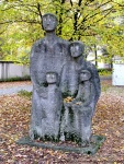 Нюрнберг _ Скульптура. Семья