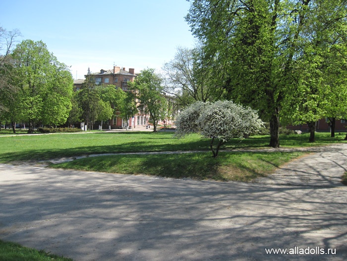 По дороге от театра к Пятницкой церкви