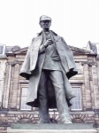 Памятник Шерлоку Холмсу_Эдинбург
