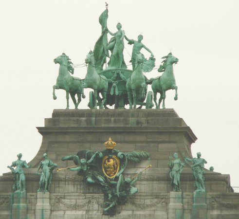 Бельгия. Брюссель. Скульптуры Триумфальной арки