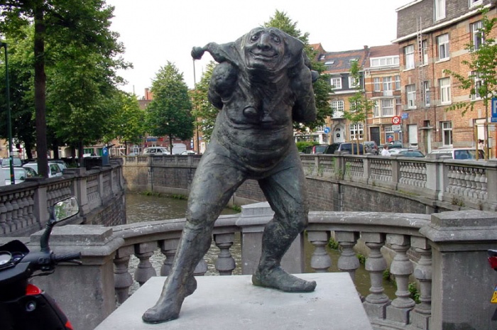 Бельгия. Левен